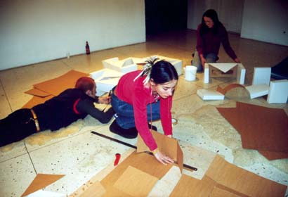 Tallinn City Hall Gallery, 1 dzie� happeningu ABSTRAKCJA...