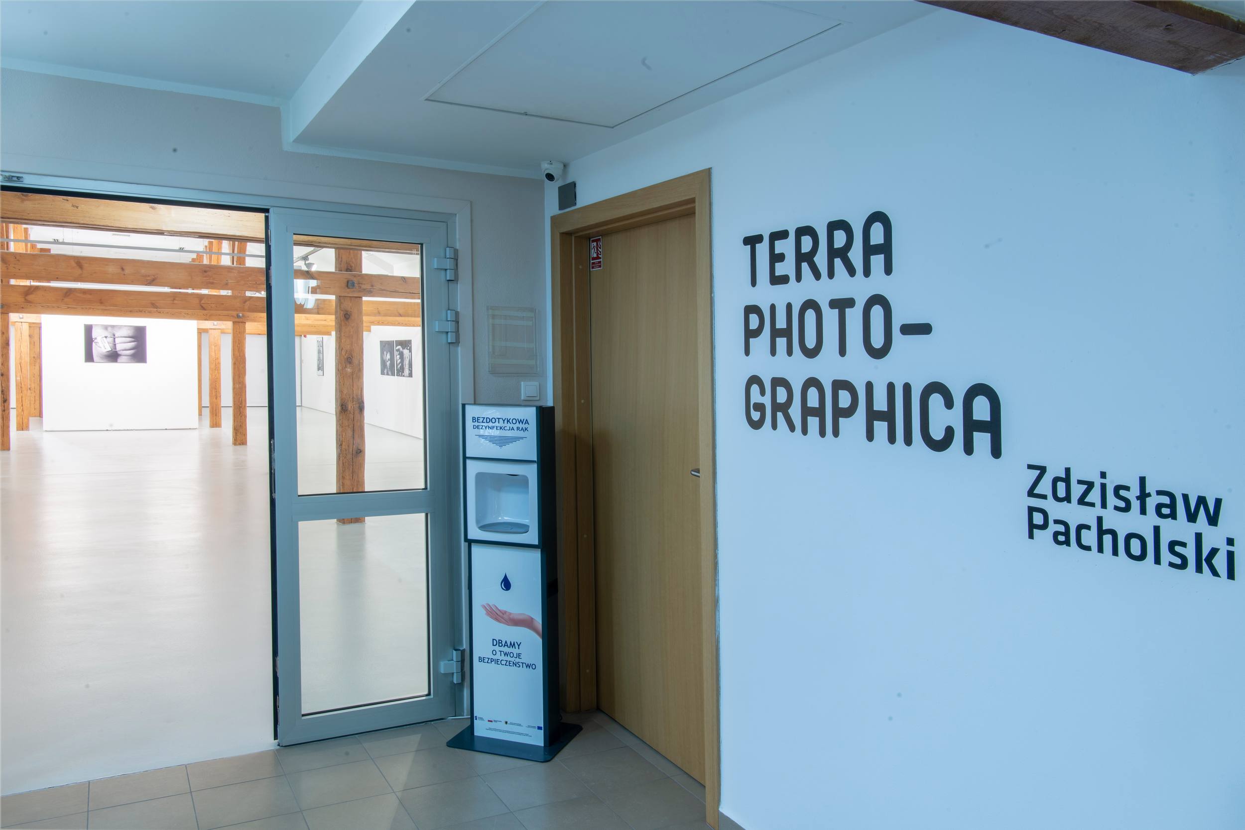 Read more about the article ZDZISŁAW PACHOLSKI / TERRA PHOTOGRAPHICA / CAT